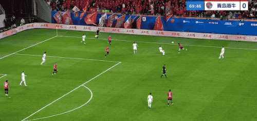 成都蓉城1-0力克青岛海牛 罗慕洛头球破门牟鹏飞