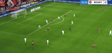 成都蓉城1-0力克青岛海牛 罗慕洛头球破门牟鹏飞