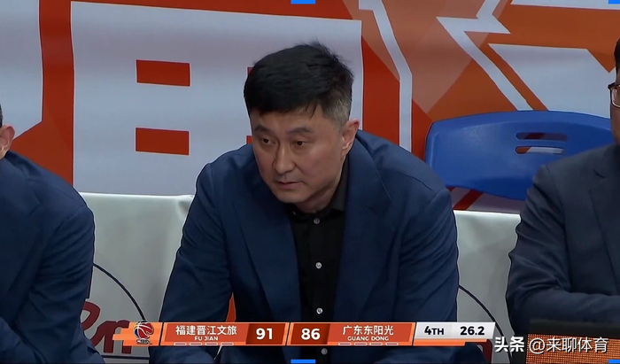 广东男篮收官战失利无缘前四 杜锋点出三大败因